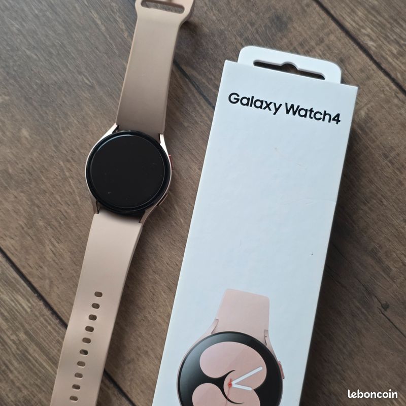 Samsung Galaxy Watch 4 40mm LTE / 4G – Très bon état (image 3)