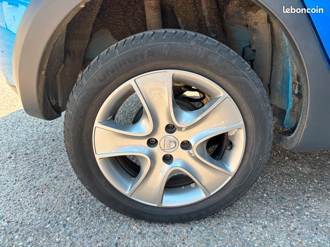 DACIA SANDERO 1.5 dCi 90 E6 Urban Stepway - DISTRIBUTION NEUVE (image 2)