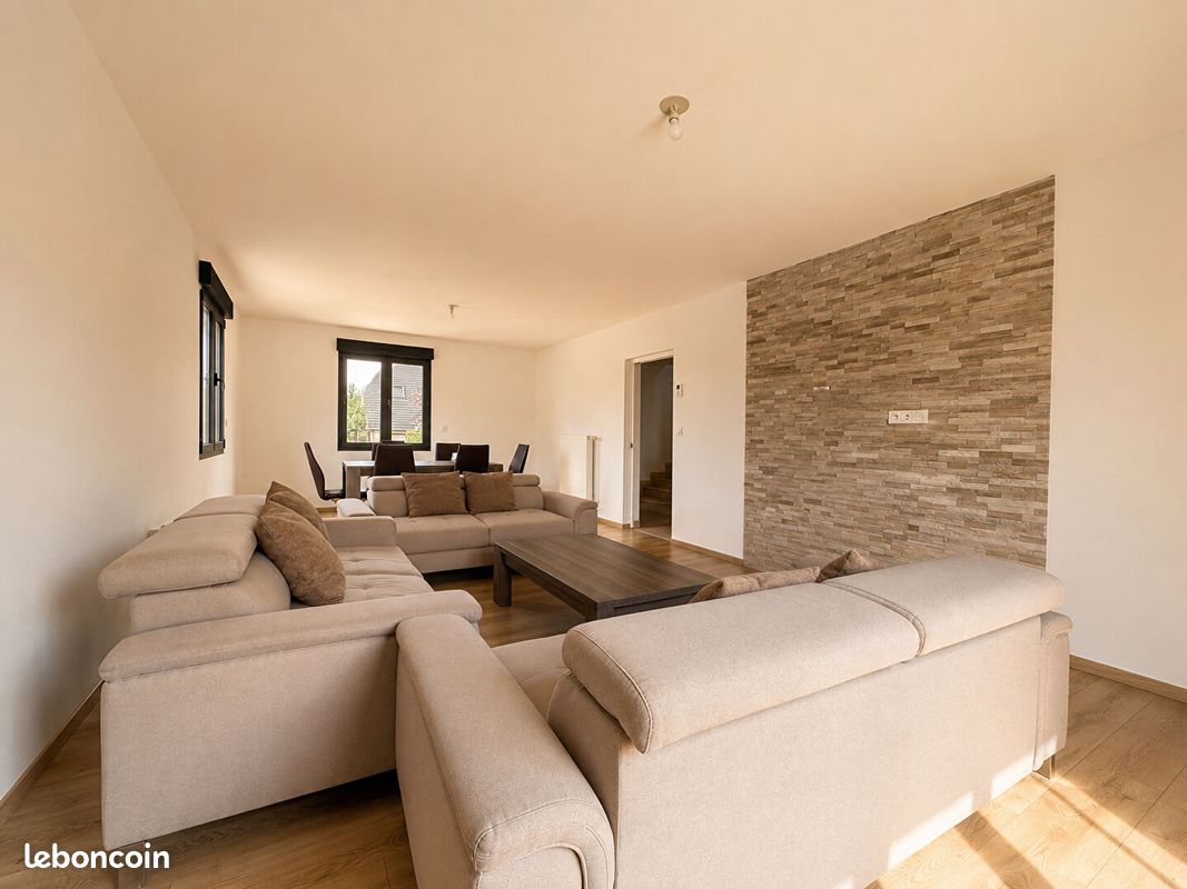 Maison 6 pièces 158 m² · à Allonville · 158 m² · 399 000 €