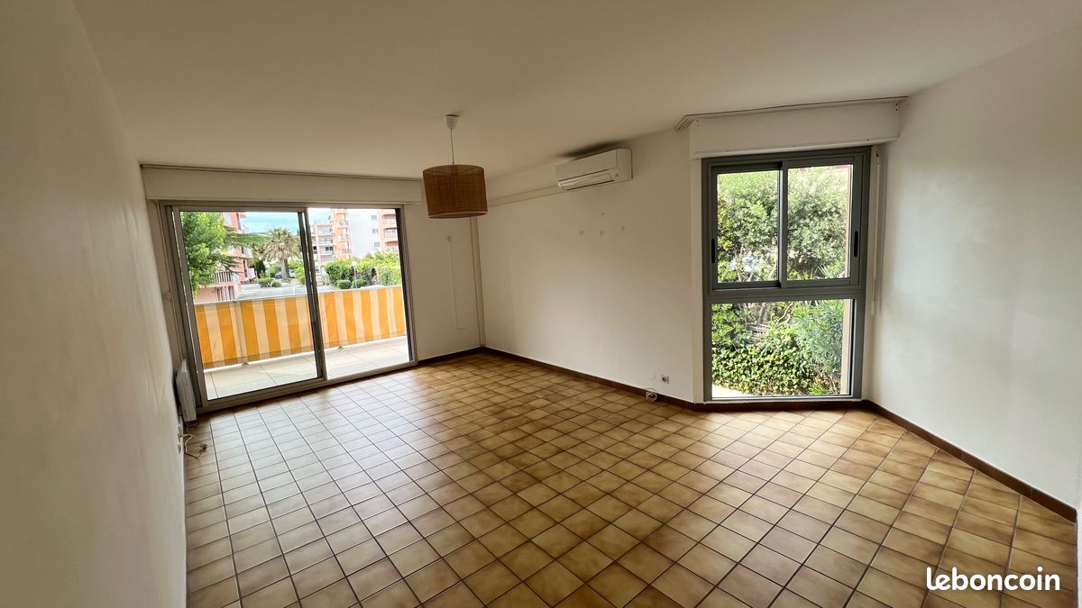 Appartement 2 pièces 50 m² · à Sainte-Maxime · 50 m² · 250 000 €