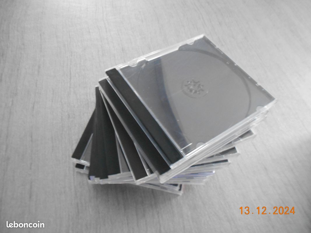 Boîtes vides de CD et DVD (staksaul) (image 2)