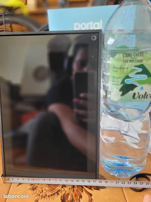 Facebook Portal 10" NEUF – Idéal appels vidéo famille & grands-parents (image 4)