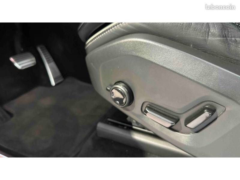 Volvo XC90 Recharge T8 AWD 303+87 ch Geartronic 8 7pl R-Design (image 17)