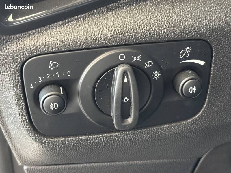 Ford EcoSport 1.0 EcoBoost 125 Trend (image 18)