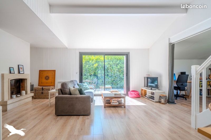 Maison 6 pièces 131 m² · à Canéjan · 131 m² · 455 000 €