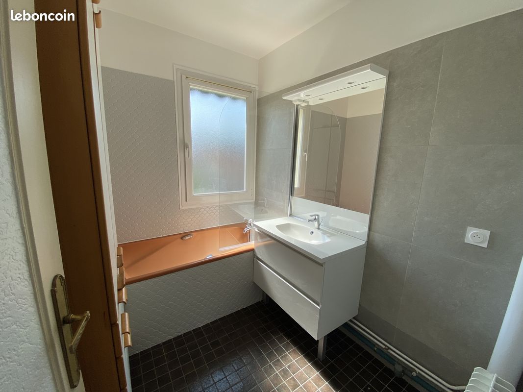 Appartement a louer saint-germain-en-laye - 5 pièce(s) - 97 m2 - Surfyn