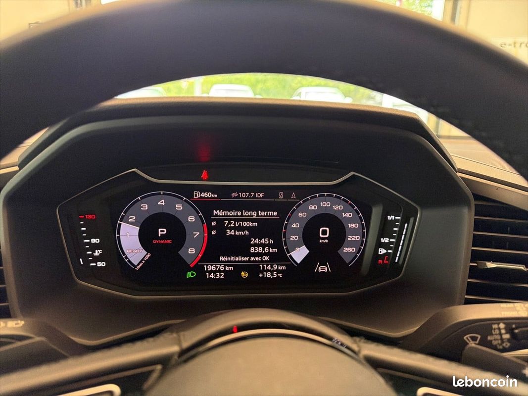 AUDI A1 Sportback 30 TFSI 116 ch S tronic 7 Avus (image 10)