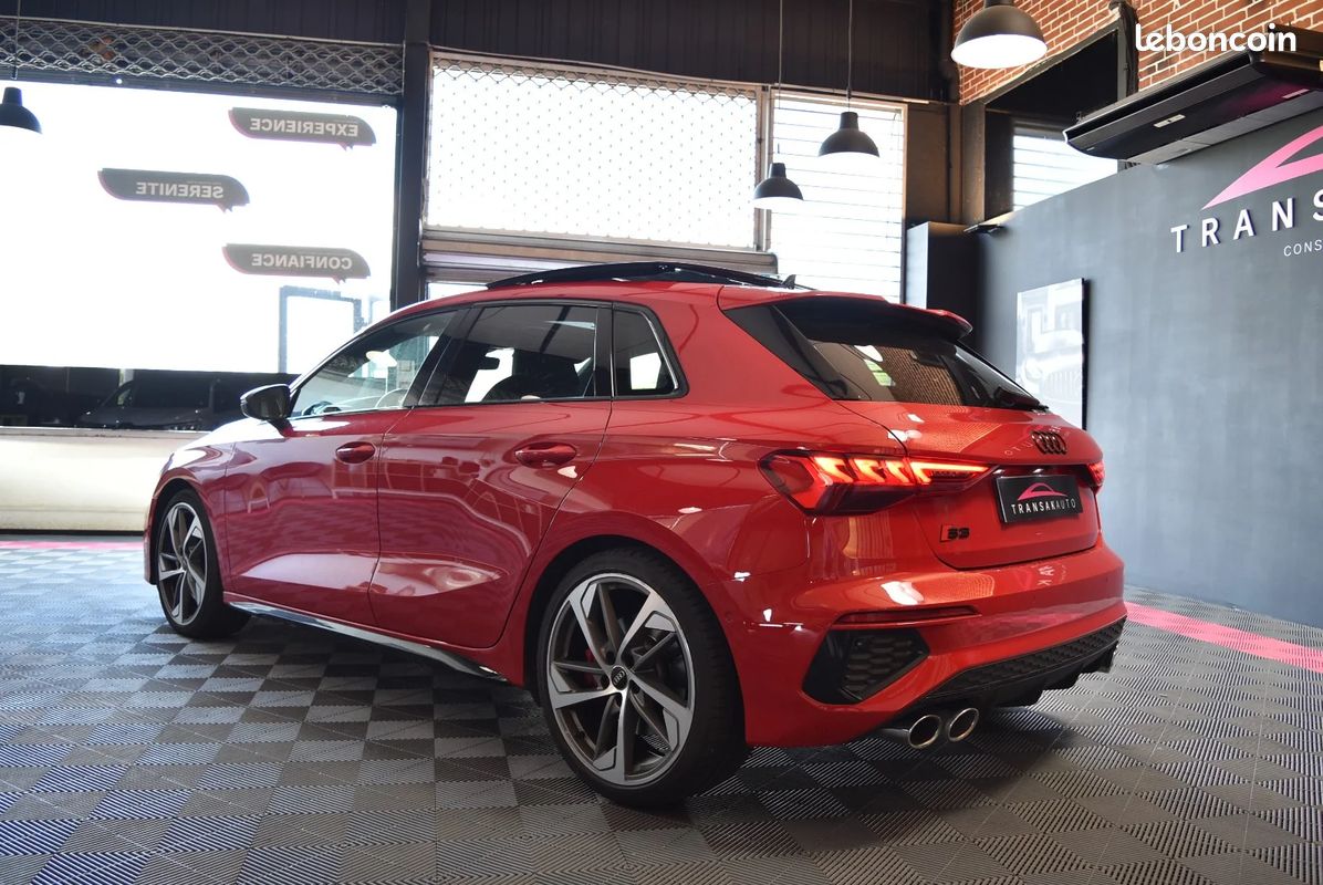 AUDI S3 SPORTBACK TFSI 310 S tronic 7 Quattro (image 7)