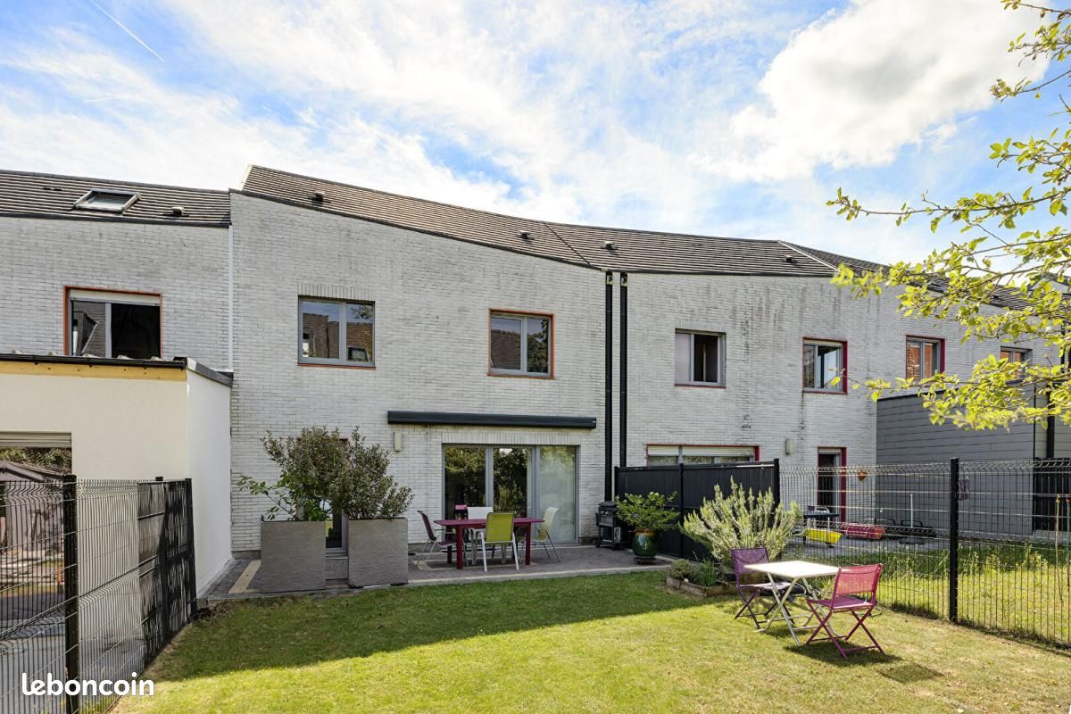 Maison 4 pièces 95 m² · à Villeneuve-d'Ascq · 95 m² · 339 800 €