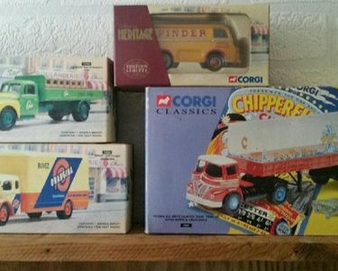 CORGI 1/50 - CORGI HERITAGE EX70207 BERLIET GLR FRUEHAUF TRAILER - LA POSTE