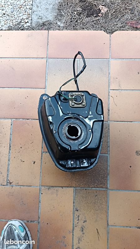 Réservoir booster (image 1)