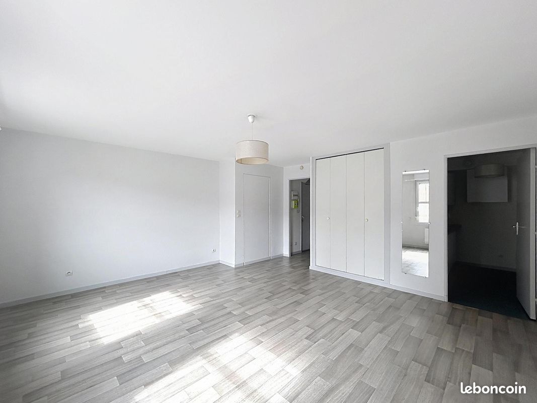 Appartement 1 pièce 34 m² · à Reims · 34 m² · 560 €/mois