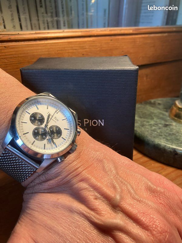 Montre Chronographe Sport Louis Pion - Cadran Noir/orange - Boîtier Acier 45 Mm - Neuf Sans étiquette - Style Unisexe