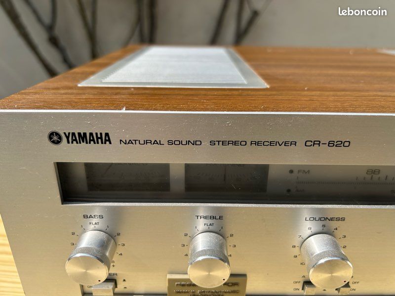 Amplificateur Vintage Yamaha CR-620 - Classique des années 70