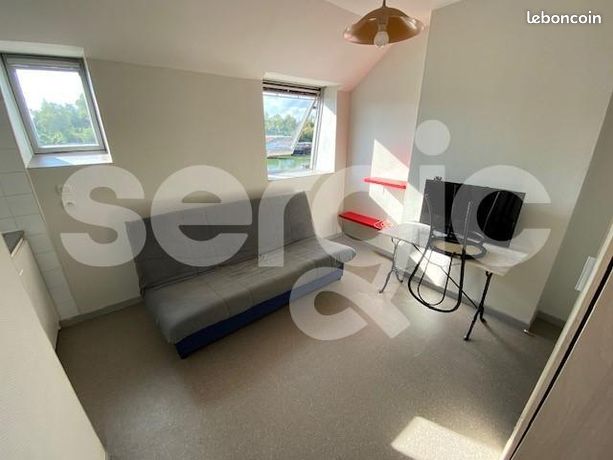 Studio 1 pièce 12 m²