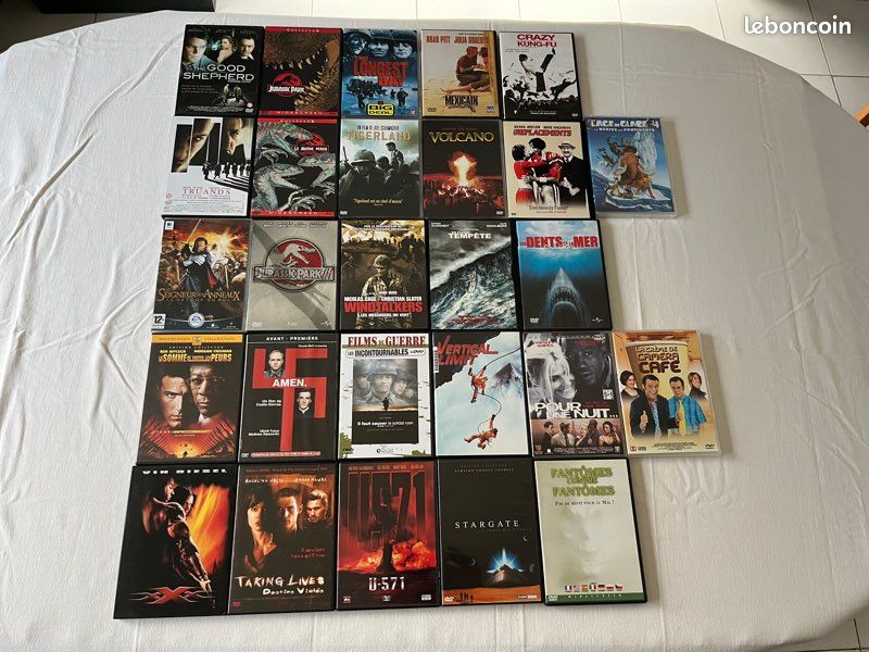 Un lot de 27 DVD (image 1)