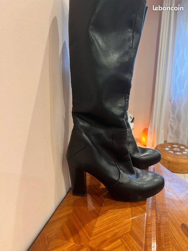 Bottes femmes cuir VRstudio (image 1)