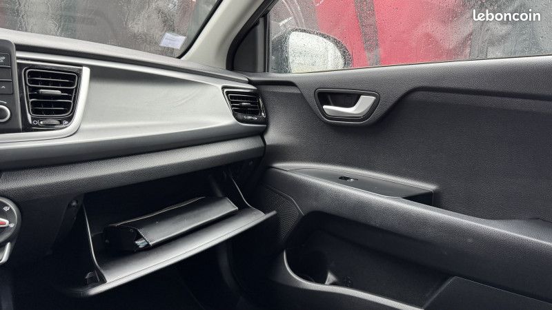 Kia RIO 1.0 T-GDI 100CH ACTIVE (image 26)