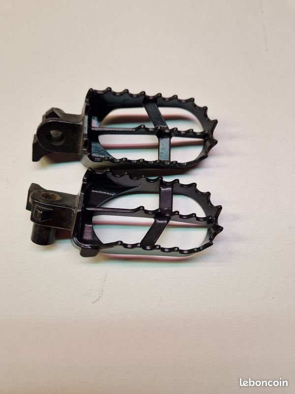 cales pieds yamaha 125 yz 2000