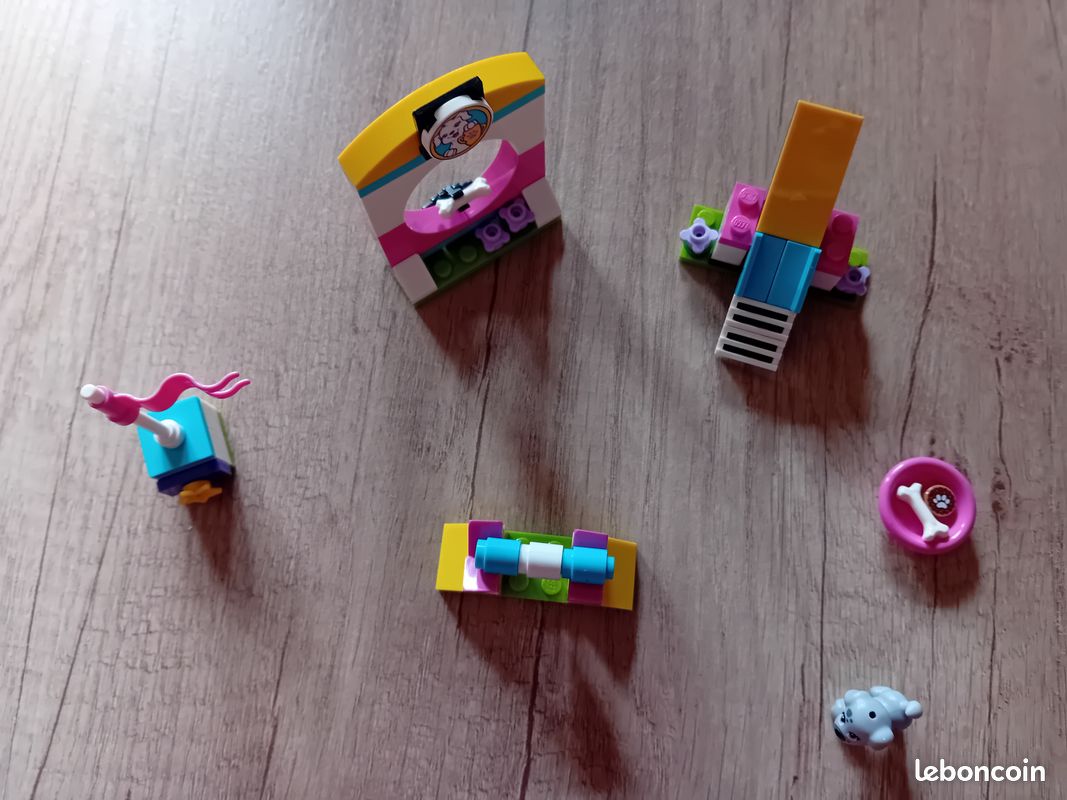 Lego friends aire de jeux des chiots 41303 (image 2)
