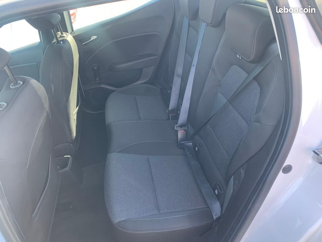 Renault Clio V E-Tech full hybrid 145 Equilibre (image 20)
