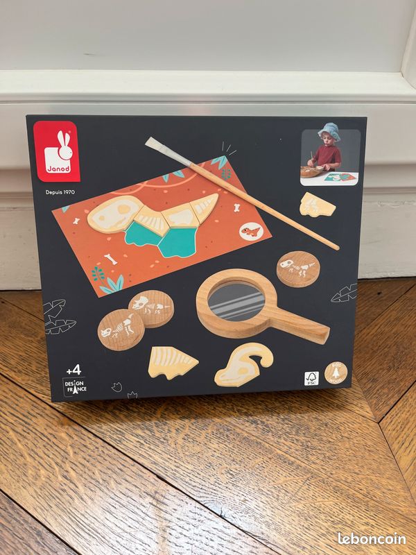 Jeu de fouille Dino en bois JANOD + 4 ans (image 1)