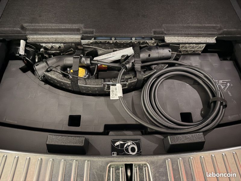 Porsche CAYENNE COUPE (9YB) 4.0 V8 680CH TURBO S E-HYBRID*PCCB*ECRANS ARRIÈRES*20KE d'options (image 13)