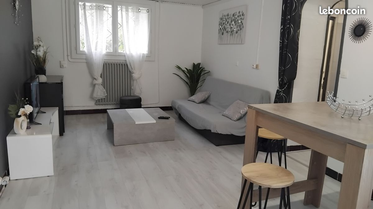 Appartement 1 pièce 30 m² · à Royan · 30 m² · 450 €