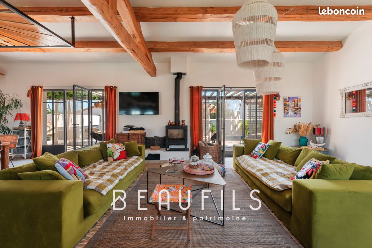 Maison 4 pièces 189 m² · à Saintes-Maries-de-la-Mer · 189 m² · 839 000 €