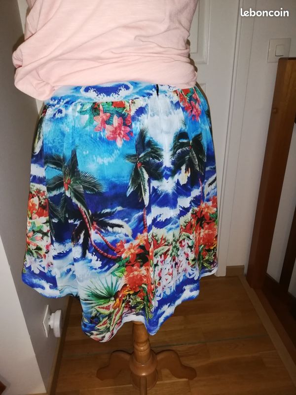Jupe femme courte tropicale Zara Vêtements