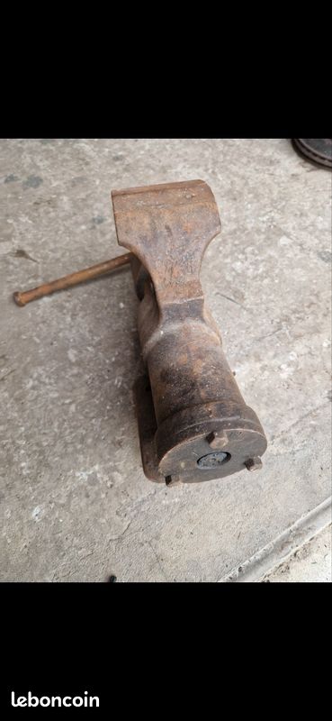 Étau ancien avec mors de 100 mm (image 9)