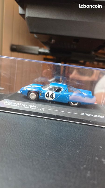 988686_4