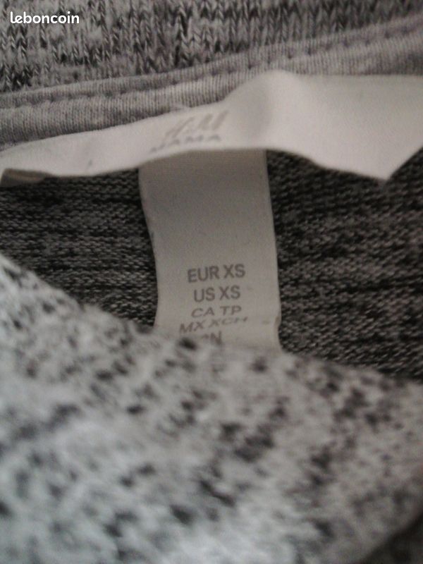 Robe sweat avec capuche (image 3)
