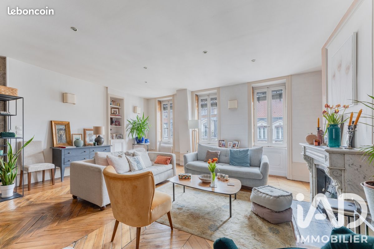 Appartement 5 pièces 151 m² · à Lyon · 151 m² · 849 000 €