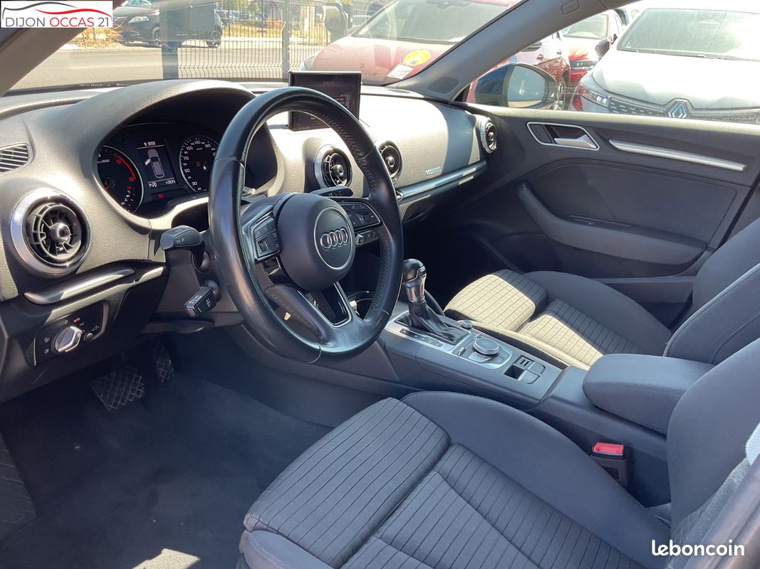 AUDI A3 SPORTBACK 2.0 TDI 150 S tronic 7 Sport (image 17)