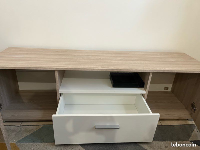 URGENT Meuble TV (image 2)