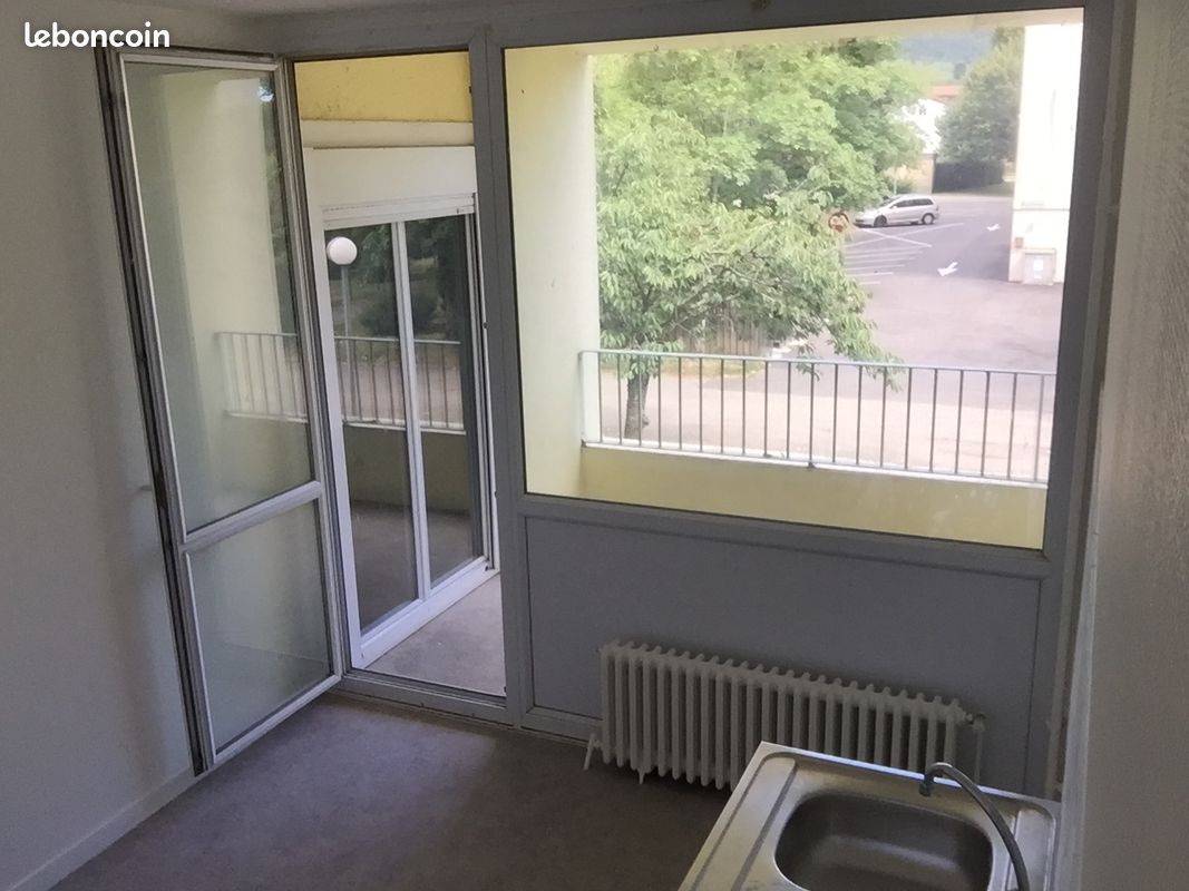 Appartement 4 pièces 78 m² · à Ceyzériat · 78 m² · 806 €