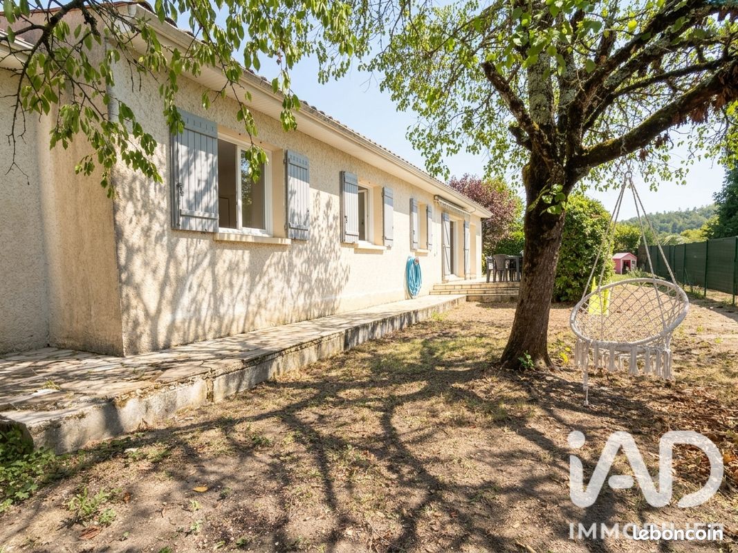 Maison 6 pièces 120 m² · à Villebois-Lavalette · 120 m² · 174 000 €