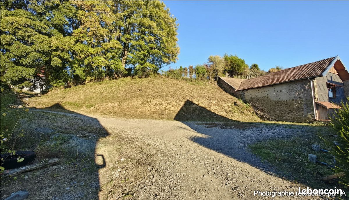 Terrain 730 m² Rougemont Le Chateau · à Rougemont-le-Château · 48 000 €