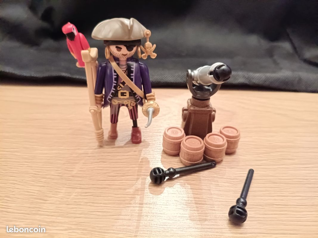 Playmobil pirate 6684 (image 1)