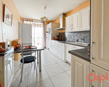 Appartement 305 000 € - 71 m²
