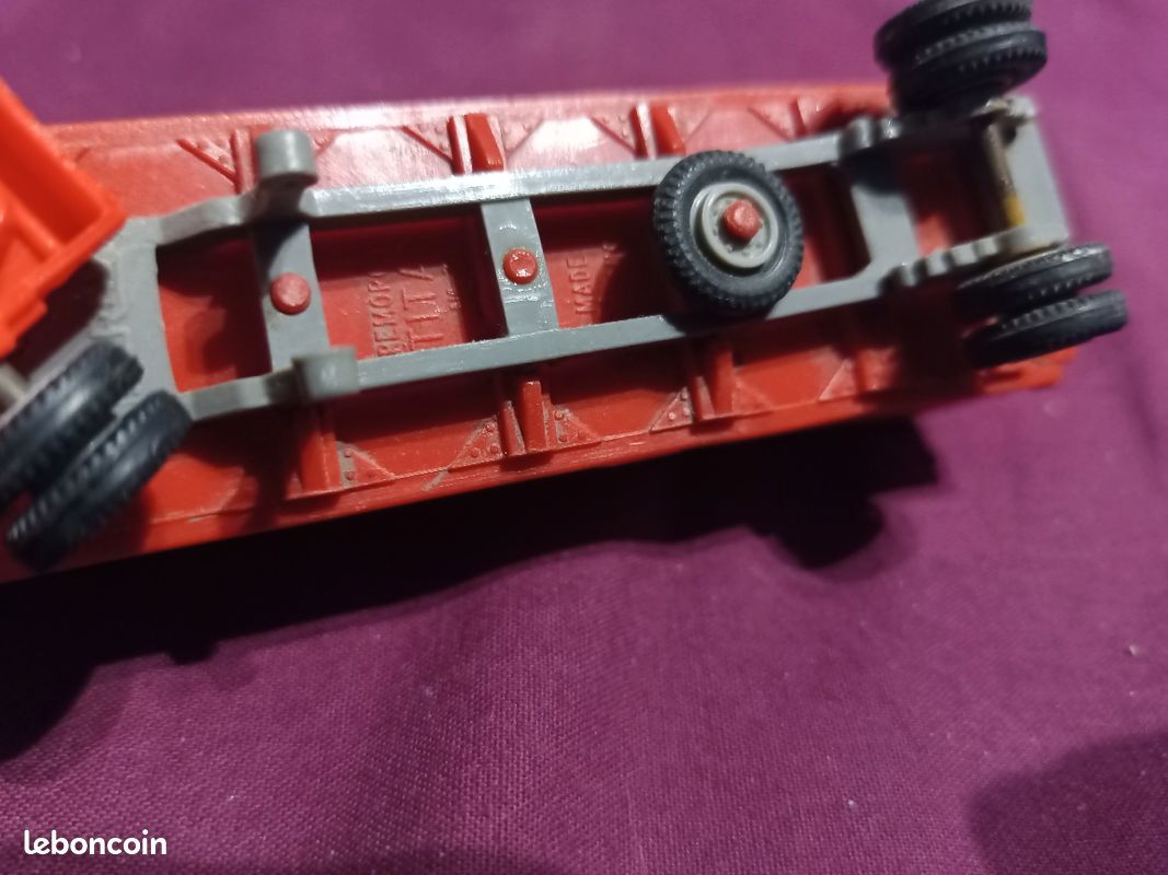 Semi-remorque miniature norev France an. 60 échelle 1/ 86 tracteur unic zu 120 remorque Titan rouge véhicule voiture microminiature (image 5)