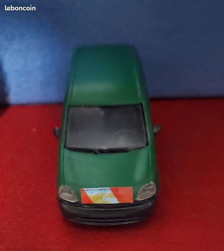 Renault Kangoo 1/43 (image 3)