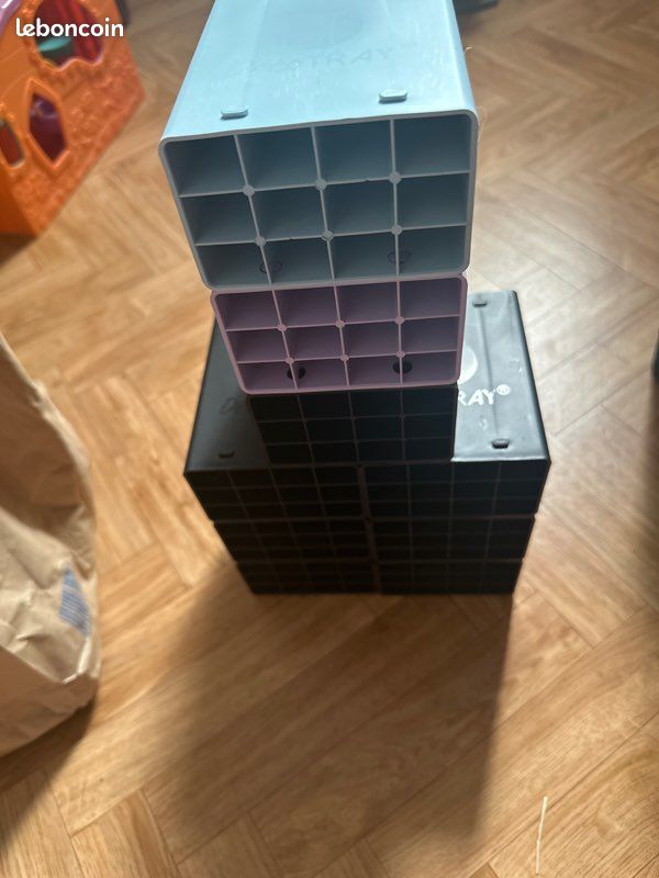 Lot de 9 boîtes de rangements pour feutres crayons stylos (image 1)