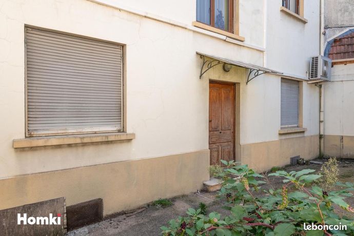 Maison de ville 6 pièces 220 m² — 14