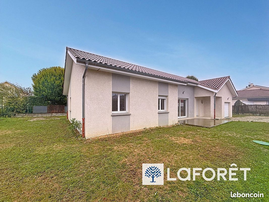 Maison a louer - 5 pièce(s) - 129 m2 - Surfyn