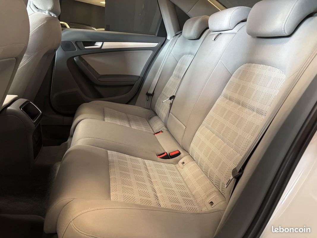 Audi A4 Attraction (image 15)