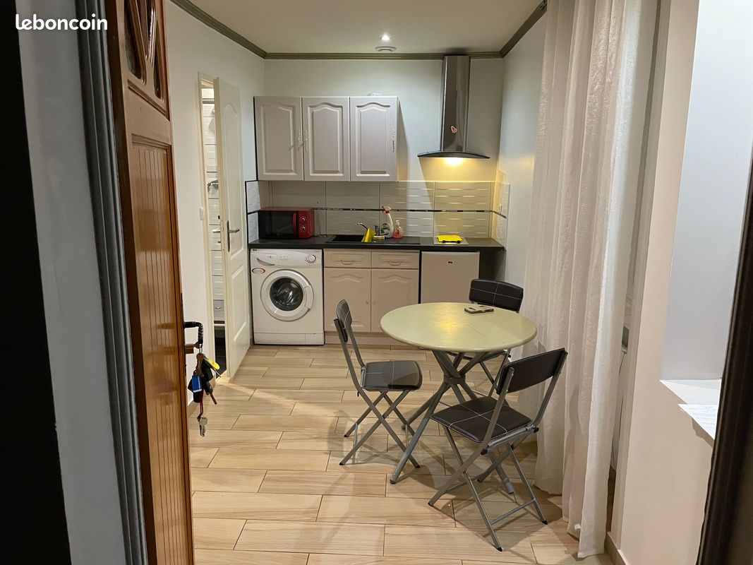 Appartement 1 pièce 20 m² · à Plombières-lès-Dijon · 20 m² · 500 €