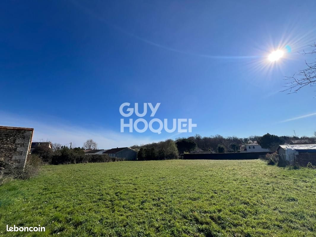 Terrain Dissay · 48 000 €