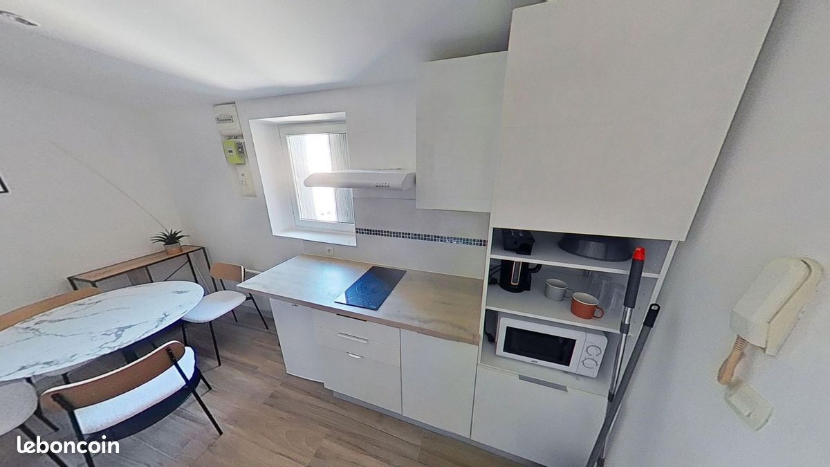 Appartement 2 pièces 26 m² · à Nîmes · 26 m² · 556 €